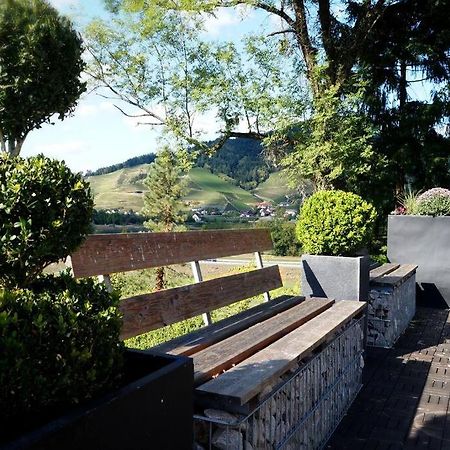 Wohnung Am Fusse Des Schwarzwalds Oberkirch  Exteriör bild